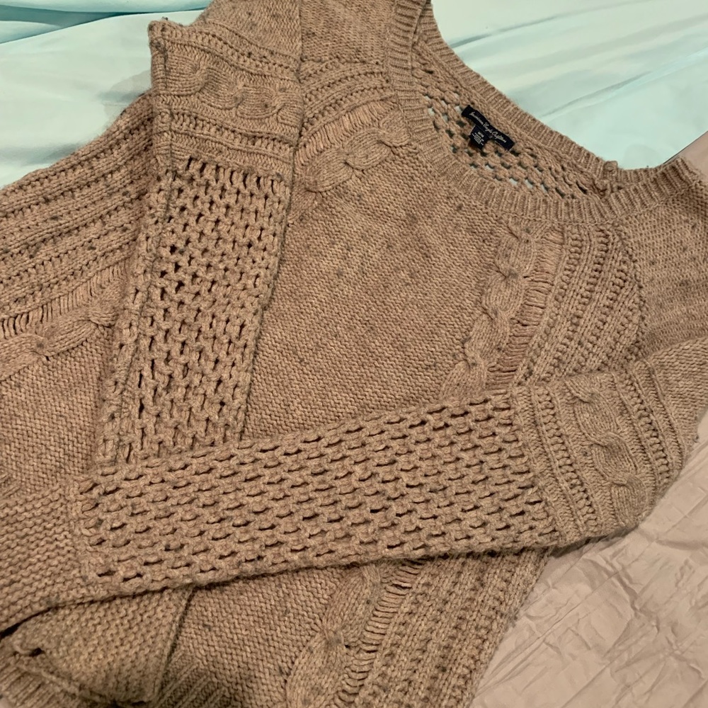 American Eagle Woman’s Sweater